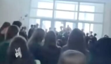 Mokykloje – konfliktas dėl sniego: vaikų neišleido į lauką