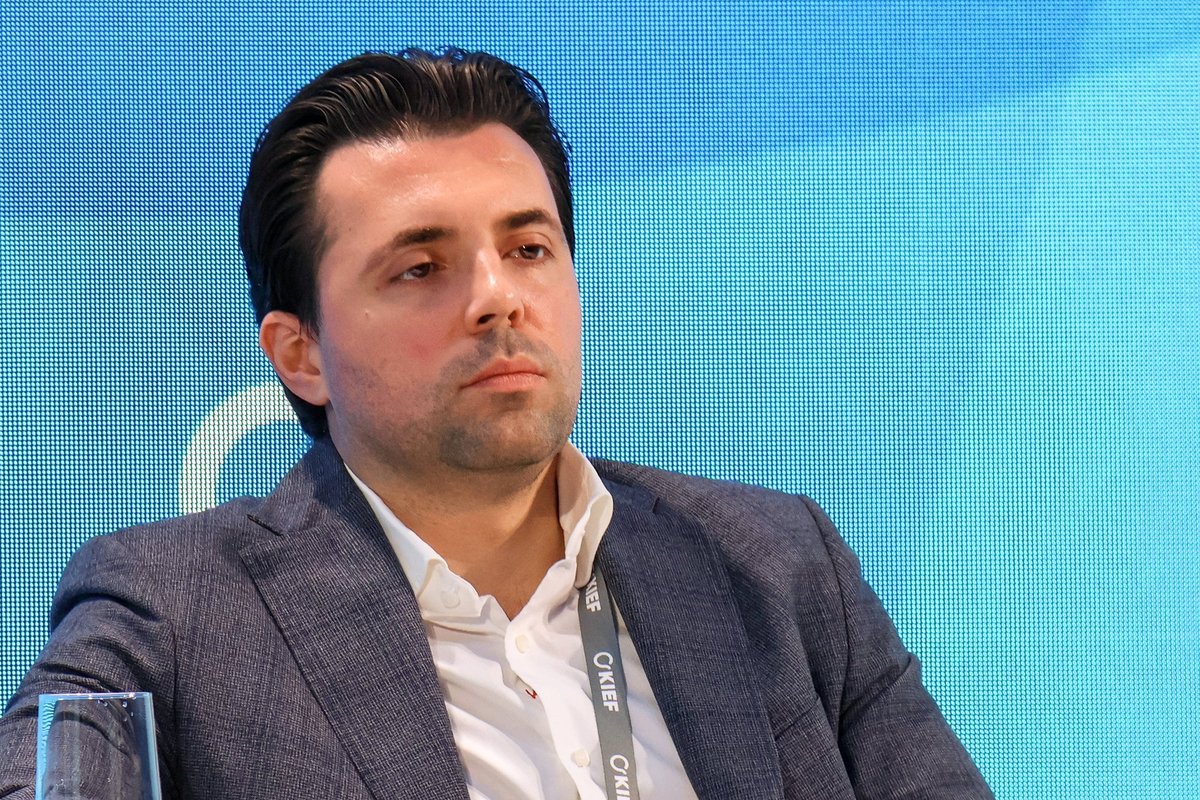 Ukrainoje nurodyta suimti buvusį elektros tinklų vadovą