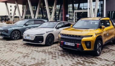 Patikrino konkurse „Lietuvos metų automobilis“ dalyvaujančių elektromobilių nuvažiuojamą atstumą: finišą pasiekė ne visi