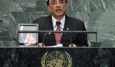 Pakistano parlamentas pritarė plataus masto Konstitucijos pataisai