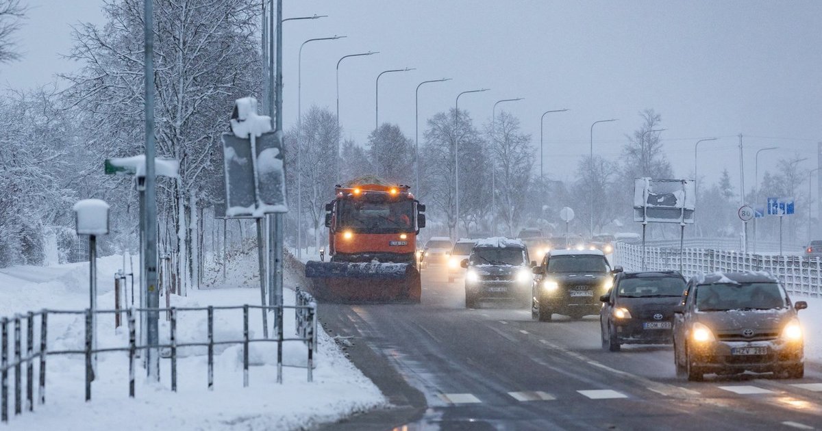 Įspėja dėl ryto orų ir eismo: įsidėmėkite, kaip elgtis