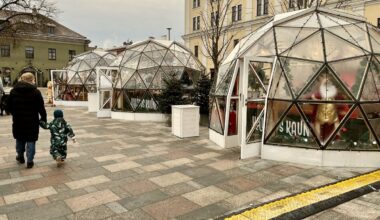 Prie Kauno eglutės įsibėgėja šventinė prekyba