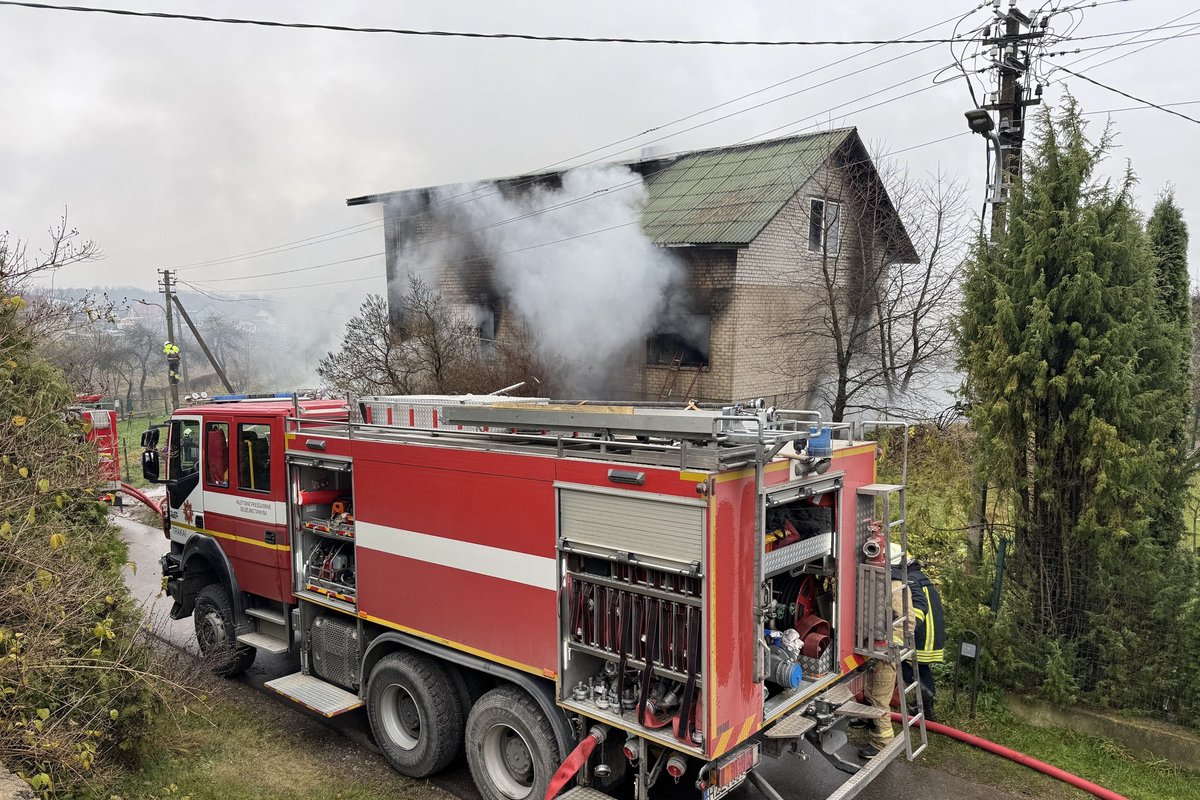 Lentvaryje sprogo dujų balionas, name kilo gaisras