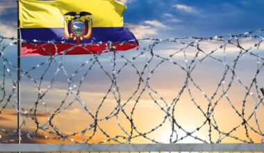 Per riaušes Ekvadoro kalėjime žuvo 31 kalinys, daugelis užduso