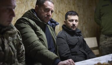 Zelenskiui patariama atleisti Jermaką - Delfi