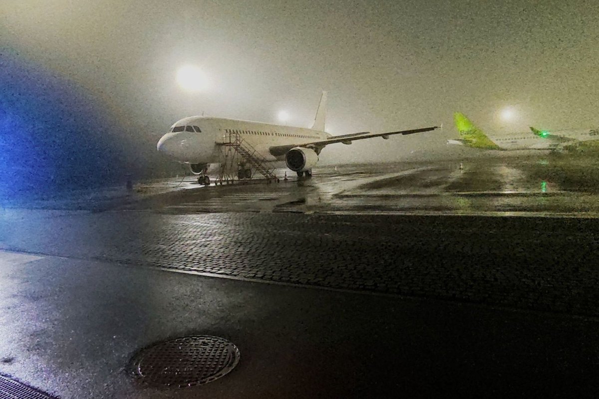 Kauno ir Vilniaus oro uostose pasieniečiai sulaikė tris tėvynėje ieškomus lietuvius