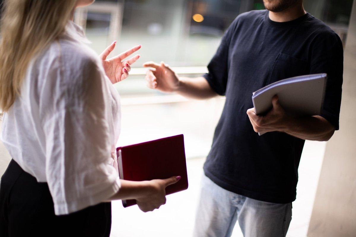 Šių 5 profesijų atstovai – saugūs: jų darbų neperims dirbtinis intelektas - Delfi