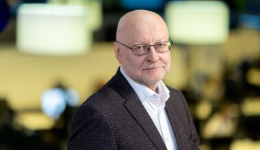 Rimvydas Valatka. Salamandrų karas - Delfi