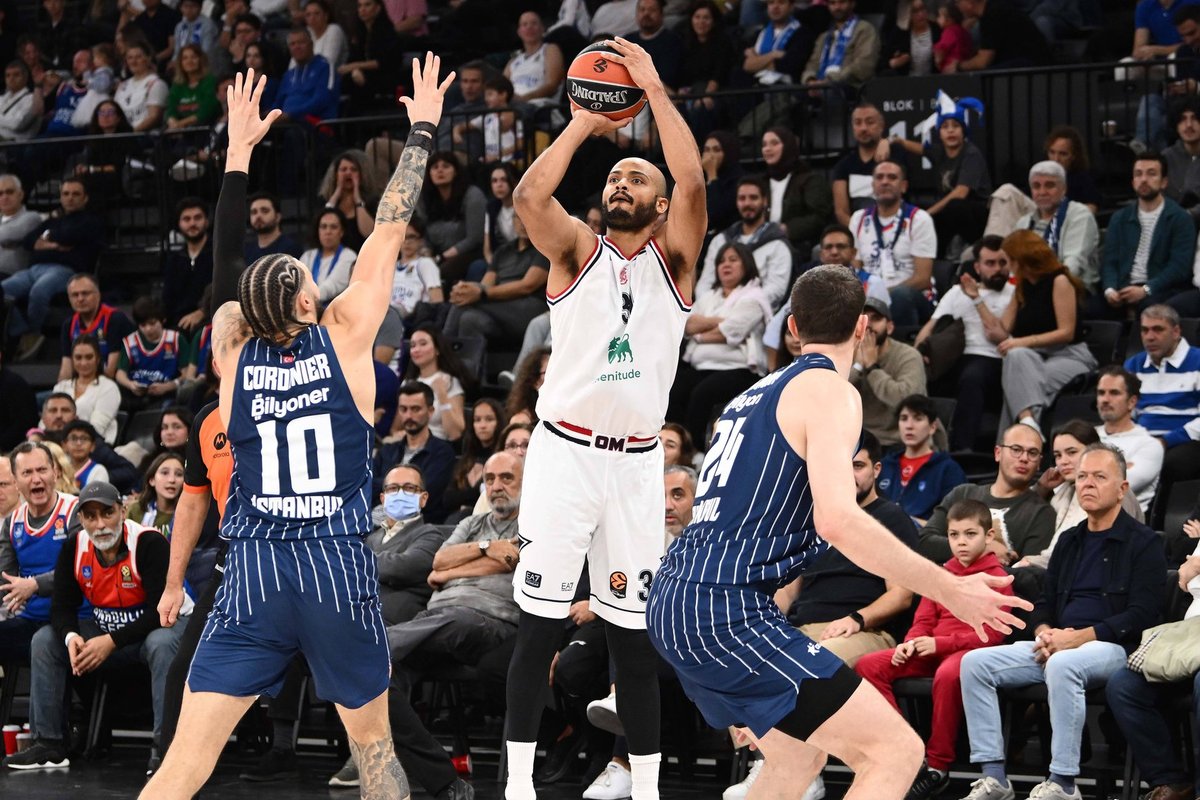 Stambule – du pratęsimai ir Milano krepšininkų triumfas