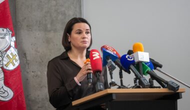 Cichanouskaja: sveikinu Lenkijos planus - Delfi