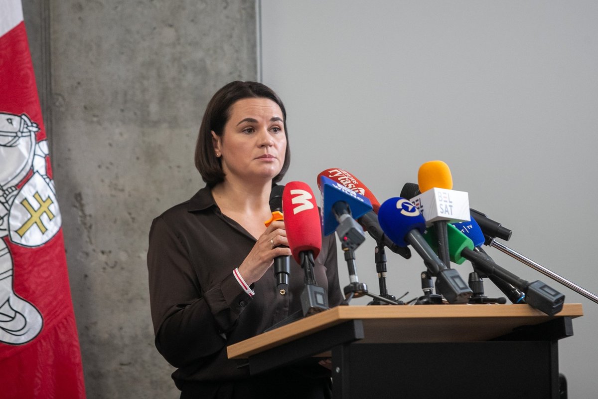 Cichanouskaja: sveikinu Lenkijos planus - Delfi