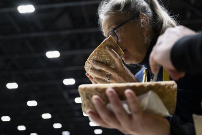 Šveicarijoje išrinktas geriausias sūris pasaulyje