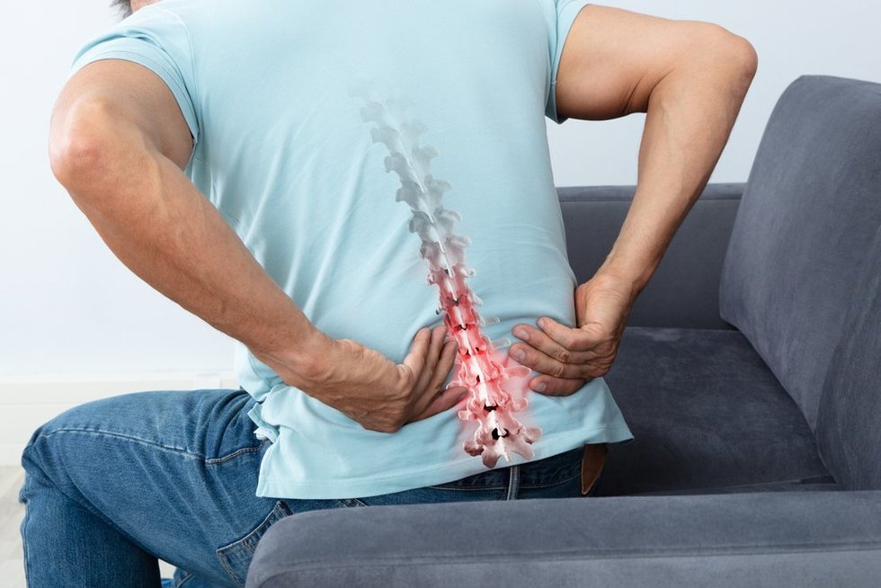 Nugaros skausmas (nuotr. Shutterstock.com)