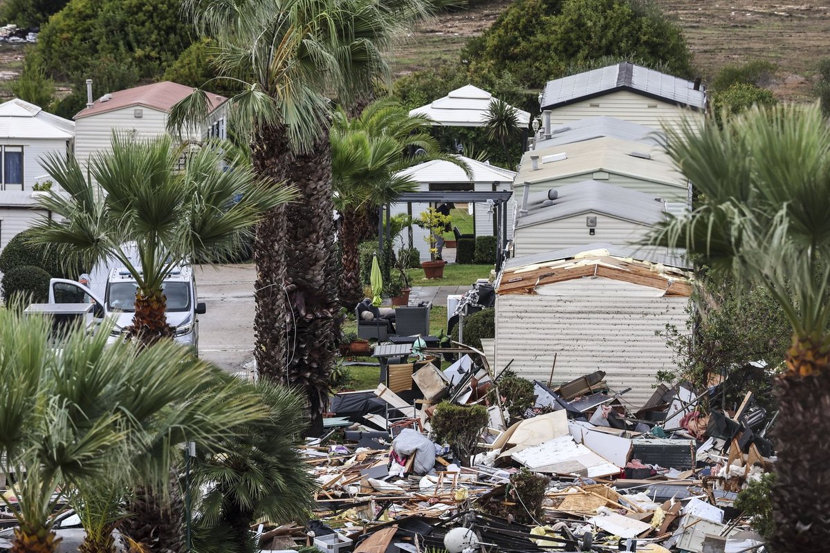 Portugalijoje per audrą žuvo moteris, 28 žmonės sužeisti