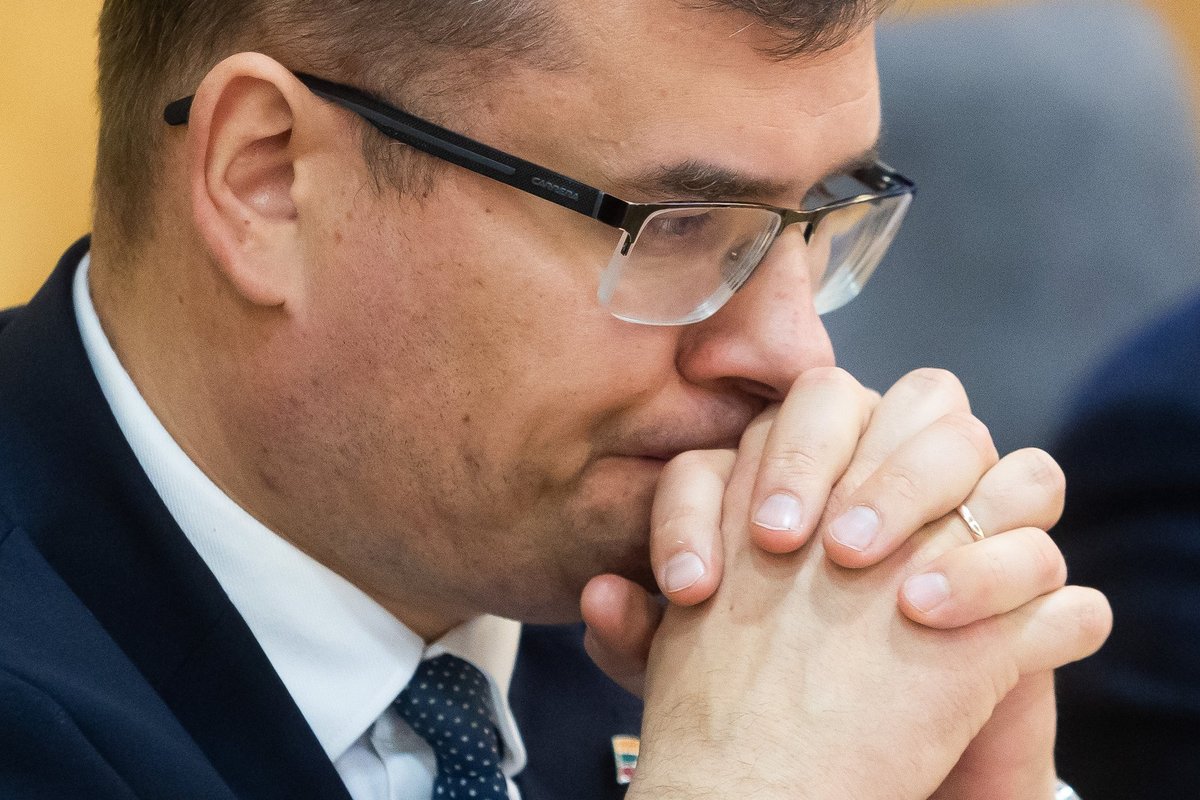 Kasčiūnas: mes neturime prabangos besimokančiam KAM ministrui