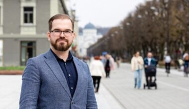 Pirmadienį prie Prezidentūros rengiamas protestas prieš Kauno kandidatūrą į KAM vadovus