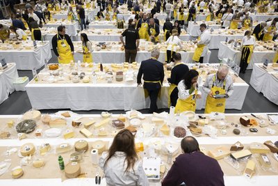 Šveicarijoje išrinktas geriausias sūris pasaulyje