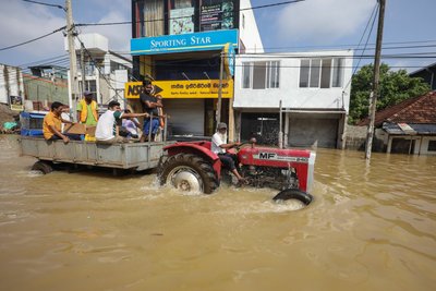Potvynių ir nuošliaužų Šri Lankoje aukų skaičius išaugo iki 334
