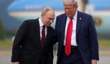 Pokalbis su Putinu įtikino Trumpą neperduoti „Tomahawk“ Ukrainai