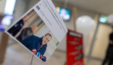 Gentvilas Seime pristatė oro balionų su dėžėmis – sureagavo Kondratovičius