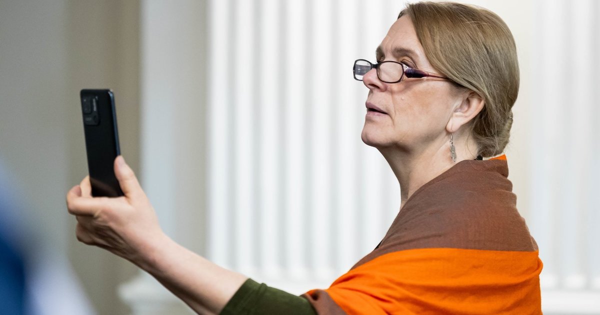 Teismas panaikino Švenčionienei skirtą 500 eurų baudą