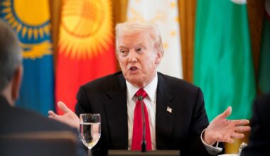 Į Baltuosius rūmus atvyko penkių šalių lyderiai