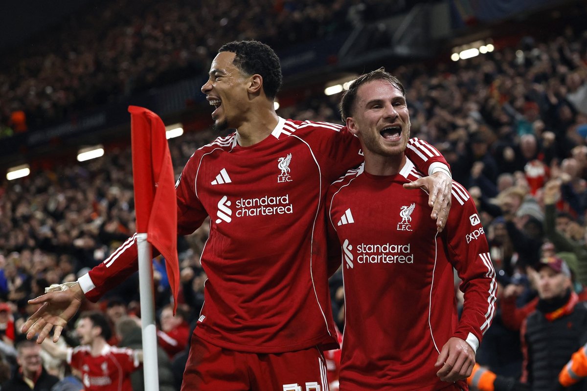 „Liverpool“ susitvarkė su „Real“, o „Bayern“ patiesė čempionus