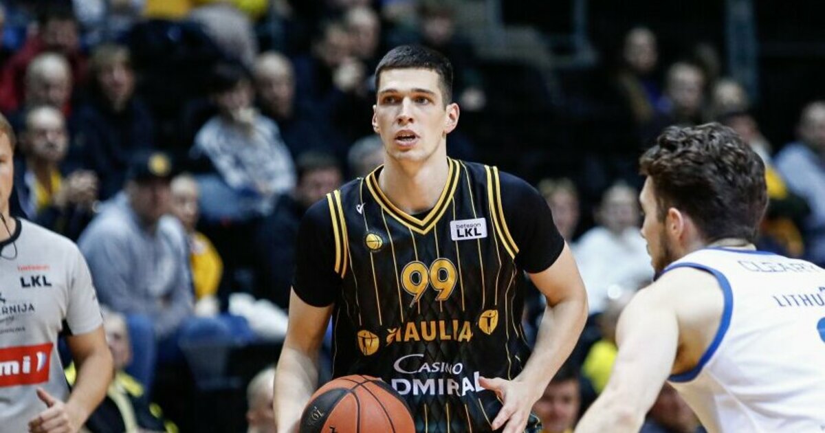 Iš dviženklio deficito išlipę šiauliečiai įspūdingu ketvirtuoju kėliniu parbloškė „Neptūną“