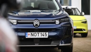 Naujų automobilių rinka Lietuvoje toliau auga: spalis fiksavo įspūdingą šuolį - tv3.lt