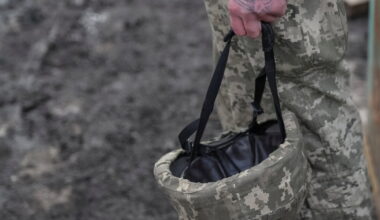 Žiniasklaida: ukrainiečių apdovanojimų ceremonijos metu smogė rusų raketa, žuvo elitiniai Ukrainos kariai