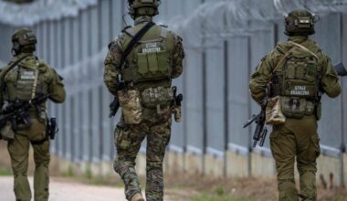 Lenkija nori kurti nuosavą „dronų sieną“ - Delfi