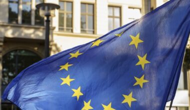 ES narės siekia iki metų pabaigos susitarti dėl prieglobsčio prašytojų paskirstymo