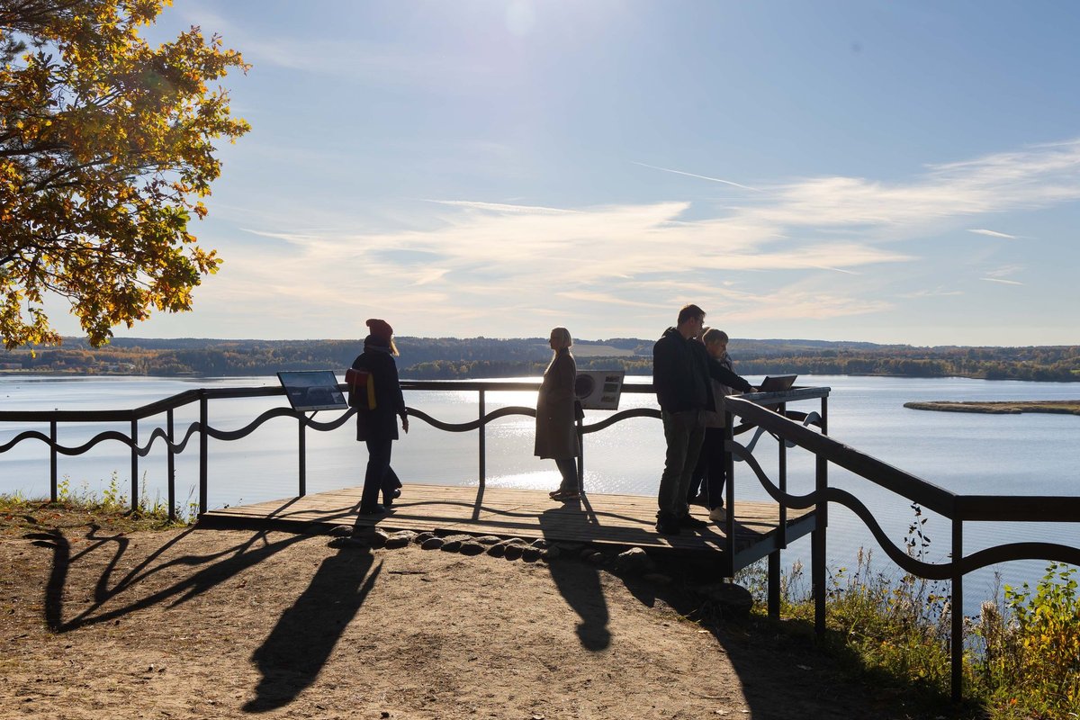 Sinoptikė: lapkričio pradžioje išliks šilti ir ramūs orai