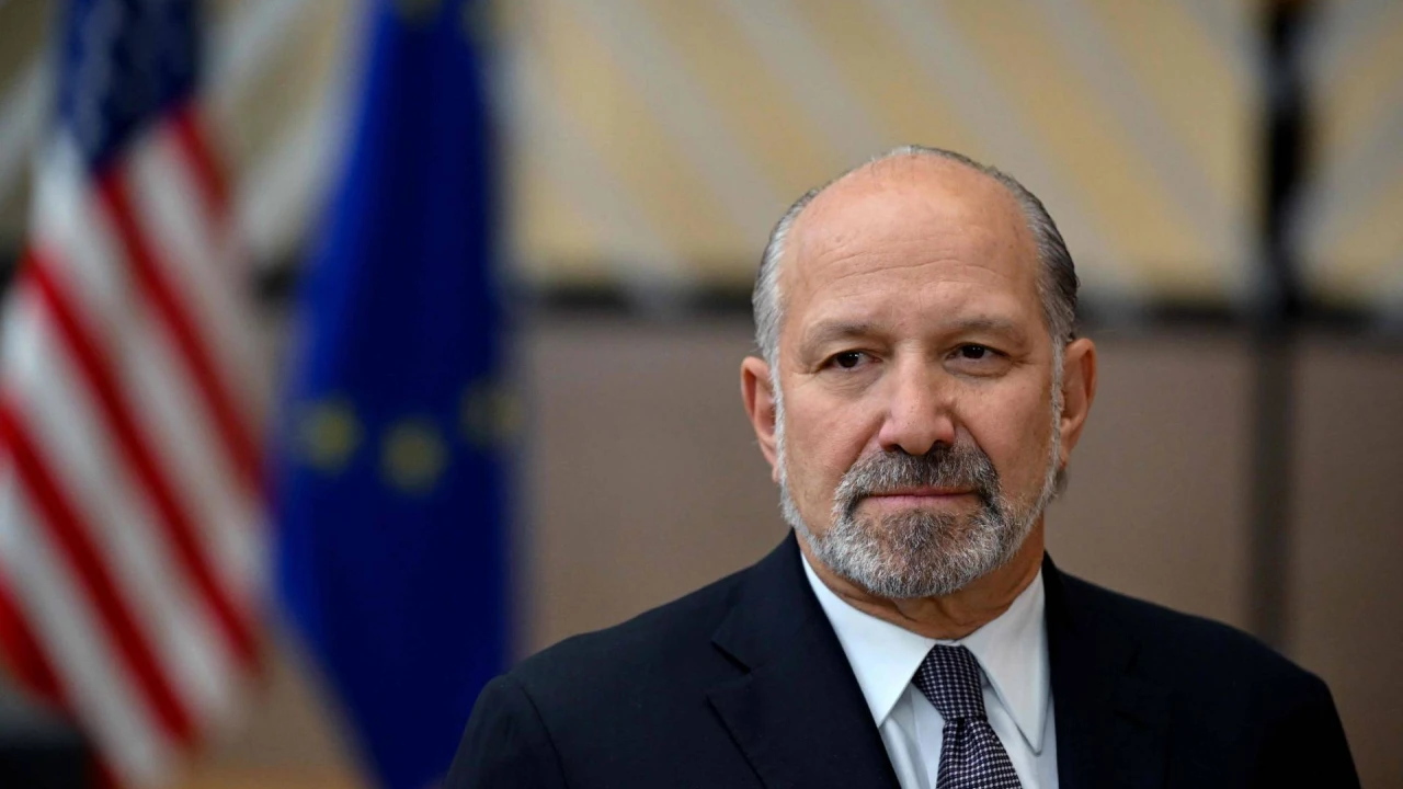 JAV reikalauja ES švelninti skaitmenines taisykles mainais į plieno muitų sumažinimą