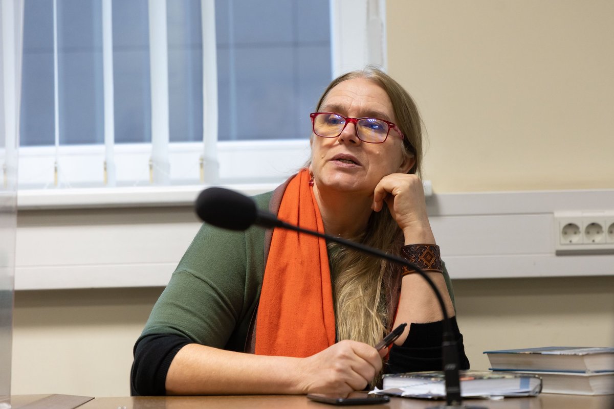 Į teismą neatvykusiai Švenčionienei skirta 500 eurų bauda