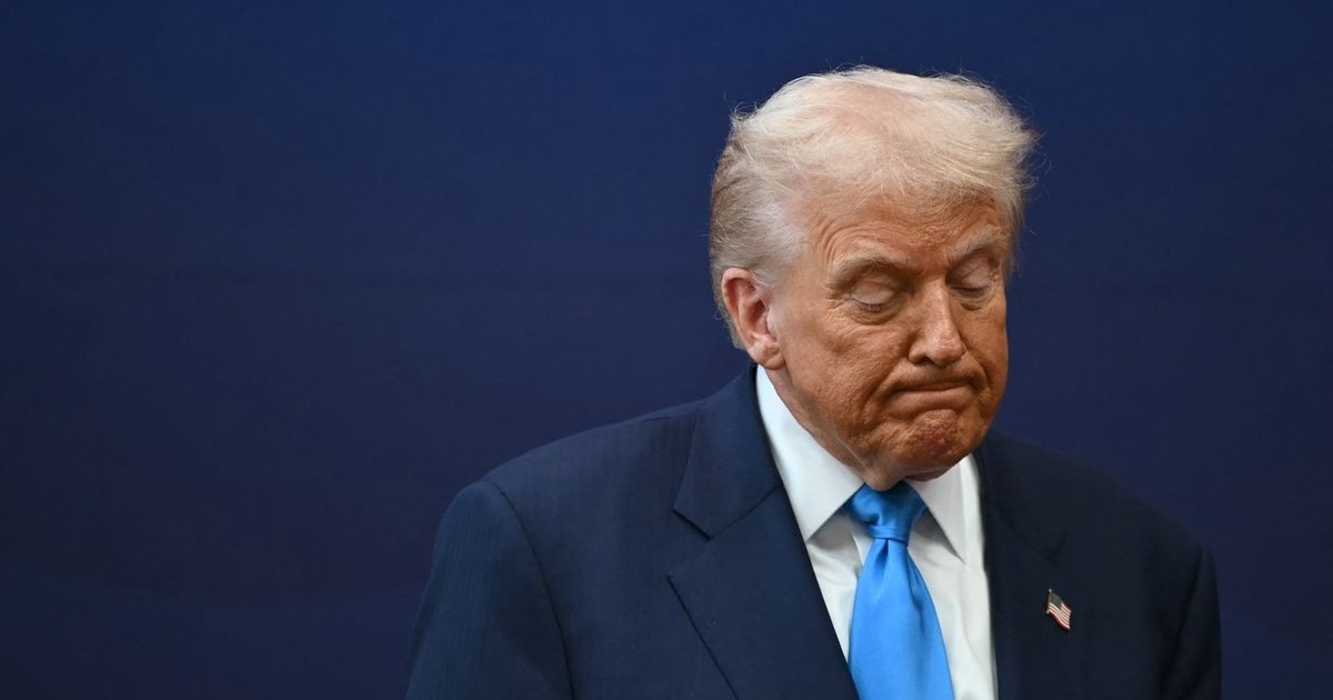 Šveicarijos parlamentarai reikalauja tyrimo dėl Donaldui Trumpui įteiktų prabangių dovanų