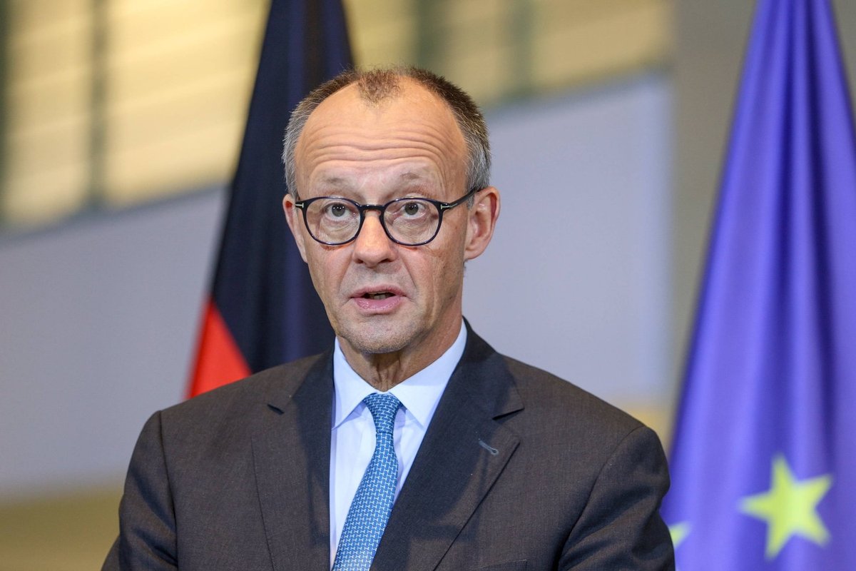 Karas Ukrainoje. Merzas: Ukraina gaus tolimojo nuotolio raketas - Delfi