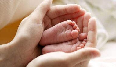 Vaiko priežiūros atostogos keisis? Išklojo tiesiai šviesiai apie valdžios planus