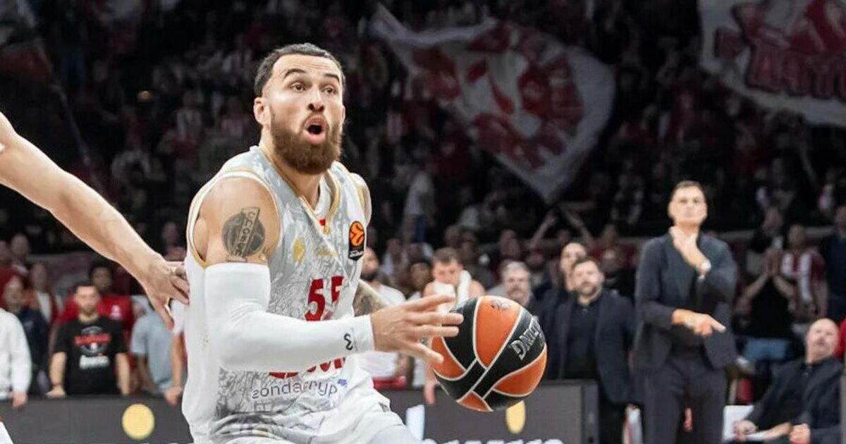 Rungtynėse su pratęsimu – netikslūs Walkerio metimai ir įspūdingas Jameso vakaras