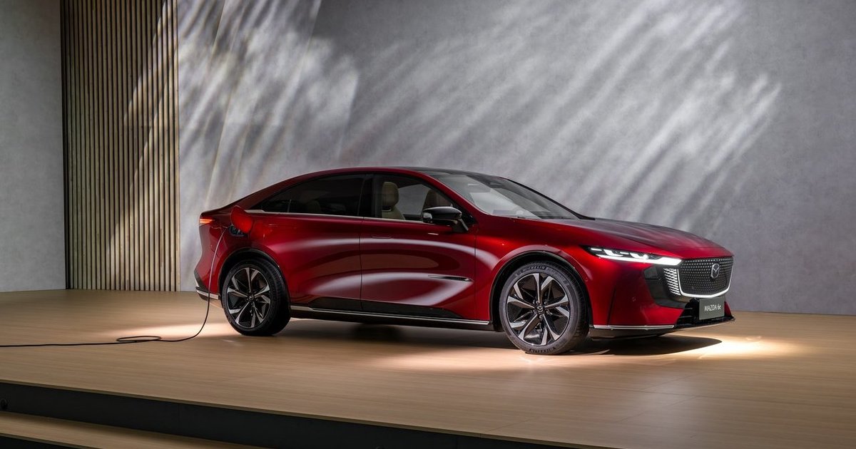 „Lietuvos metų automobilis 2026“ dalyvis: naują gamintojo kryptį demonstruojanti „Mazda 6e“