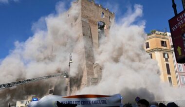 Netoli Koliziejaus Romoje sugriuvo dalis viduramžių bokšto