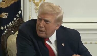 „Ar tu kvaila?“: Trumpas užsipuolė dar vieną žurnalistę