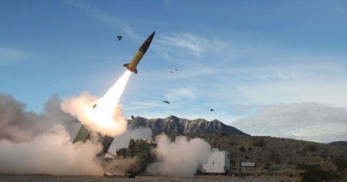 Karas Ukrainoje. Taiklus Ukrainos smūgis: ATACMS raketos pataikė į Rusijos karinius objektus