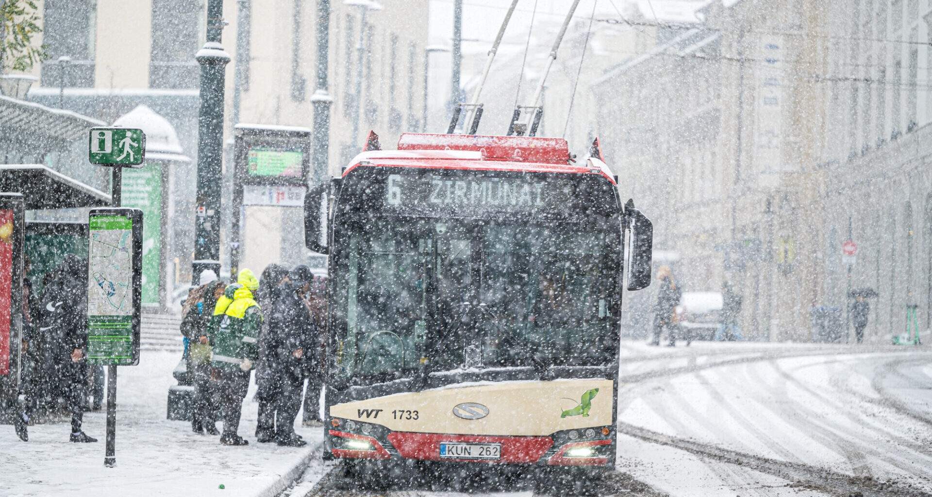 Sinoptikai perspėja: į Vilnių atkeliauja sniegas