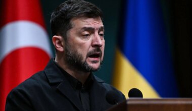 Paaiškėjo 28 punktų taikos Ukrainoje planas, V. Zelenskis pasirengęs sąžiningoms deryboms