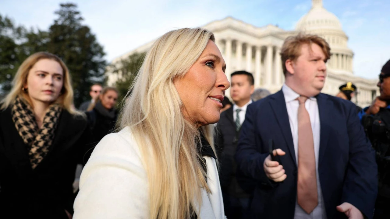 Po susikirtimo su D. Trumpu, atsistatydina jo fanatiška rėmėja M. T. Greene