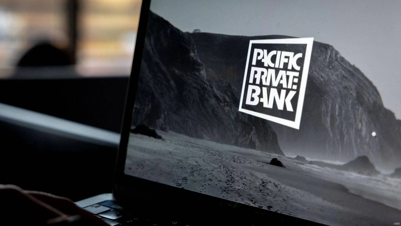 Vanuatu reguliuotojas panaikino „Bankeros“ įkūrėjams priklausančio banko licenciją