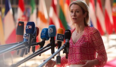 Kallas: pasiūlymais dėl Ukrainos Rusija siekia vilkinti JAV sankcijas