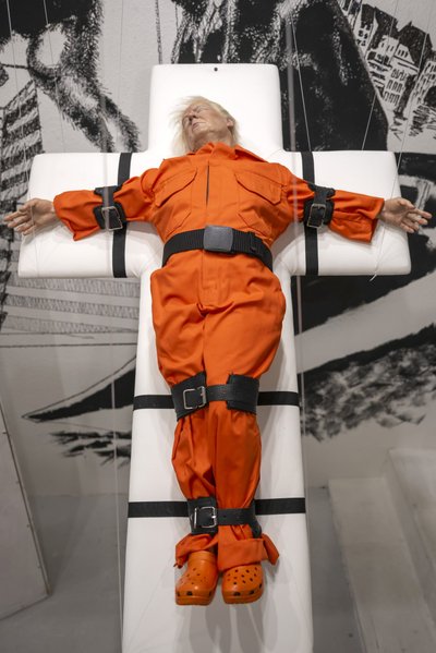 Nukryžiuotas D. Trumpas