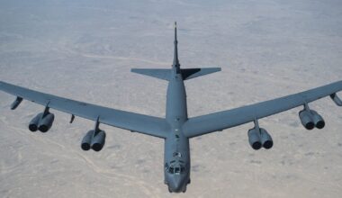 Prie Rusijos sienos – JAV galios demonstracija: surengė pratybas